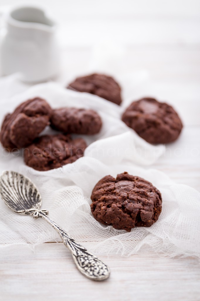 Biscotti vegani doppio cioccolato